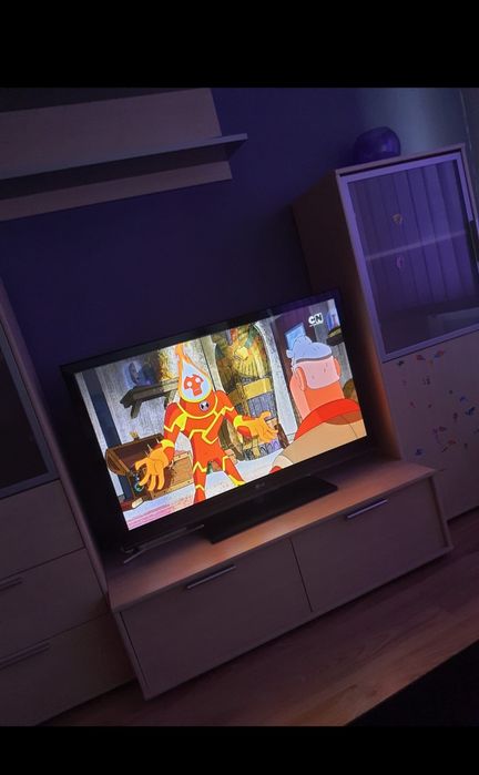 Închiriez apartament 3 camere