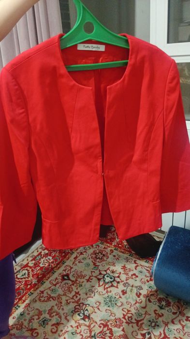 Продаю женские вещи