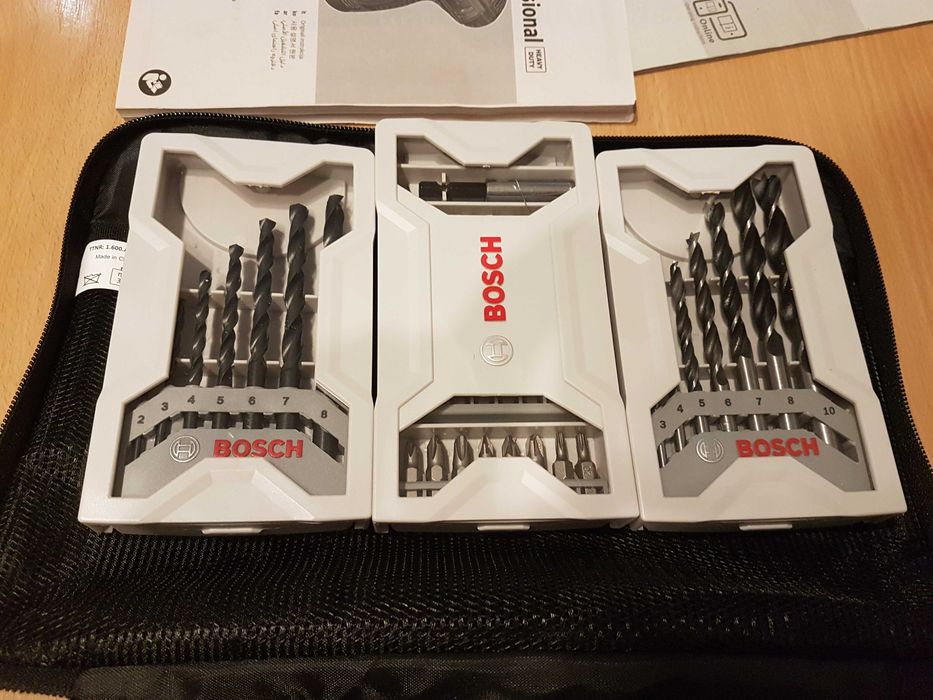 BOSCH Professional GSR 12V-15 Masina de gaurit si insurubat, 2 baterii Li-Ion + 3 seturi accesorii profesionale + geanta, NOUA, in ambalajul original