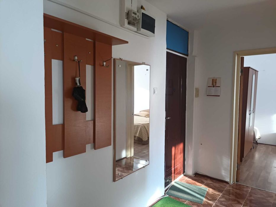 De inchiriat ap. 2 cam. Crangasi.