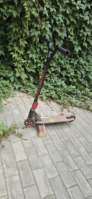 Продам трюковой самокат