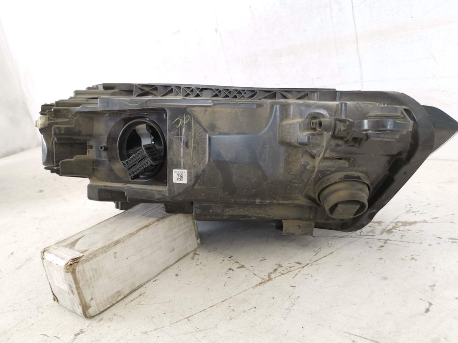 Фар Ляв Пълен Лед Ауди Q5 2 [фейслифт] [ - ] Оригинален Авариран Far L