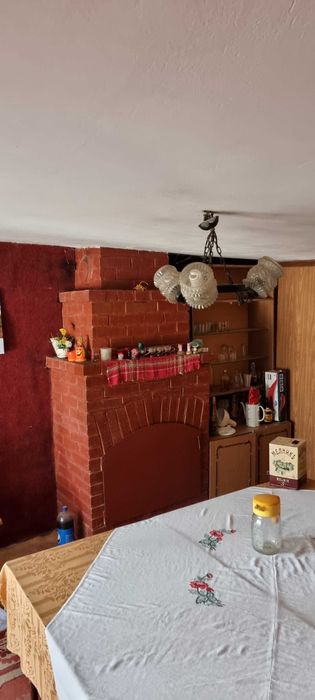 1761-Продава се едноетажна паянтова къща в село Балкански