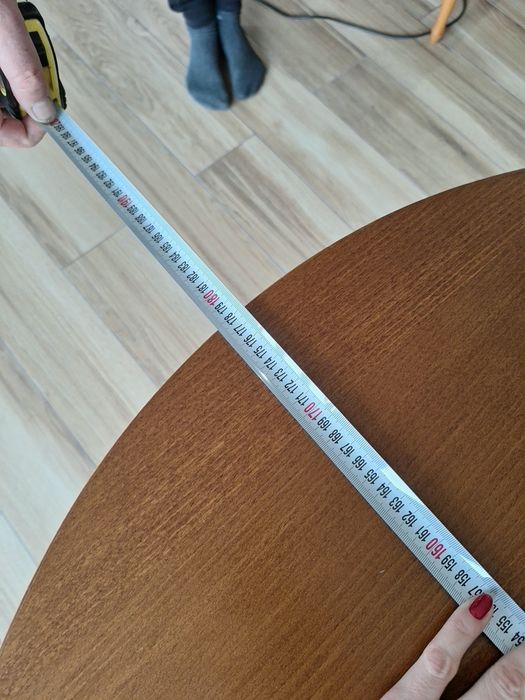 Трапезна дървена маса