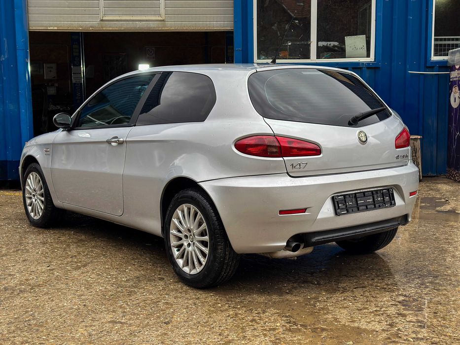 Alfa Romeo 147 2008 benzină, 2.309 € — imagine 3