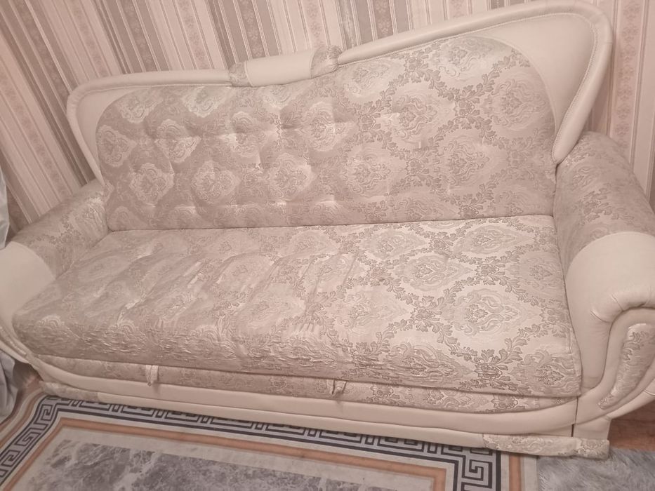 Мебель почти новый
