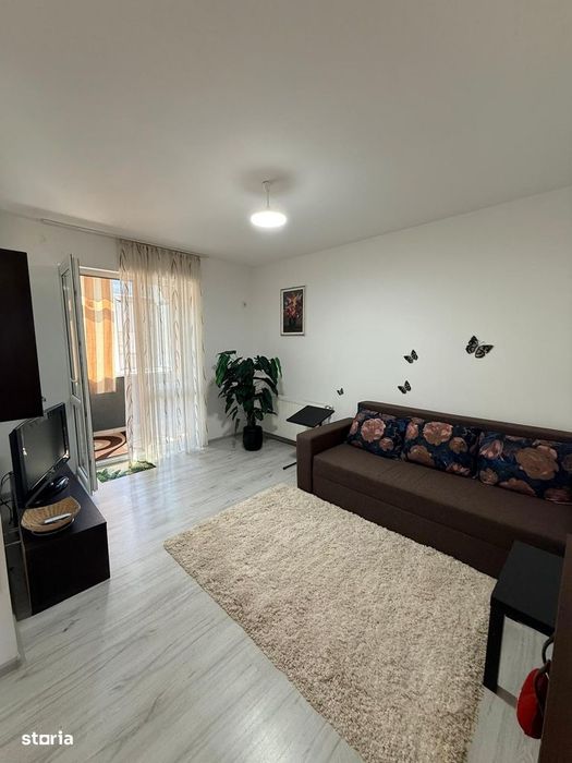 Inchiriez Apartament 2 camere - 42mp - Decomandat