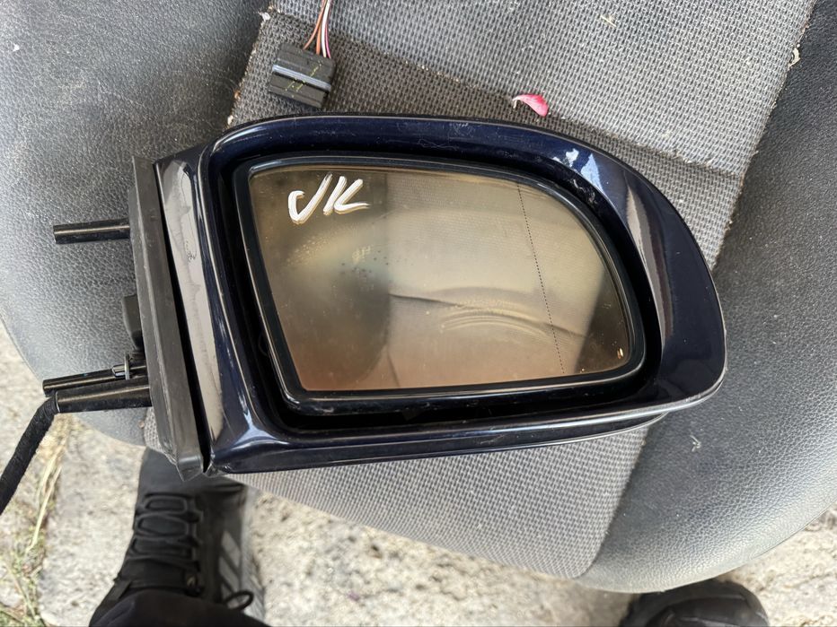 Дясно странично огледало за Mercedes ML W164