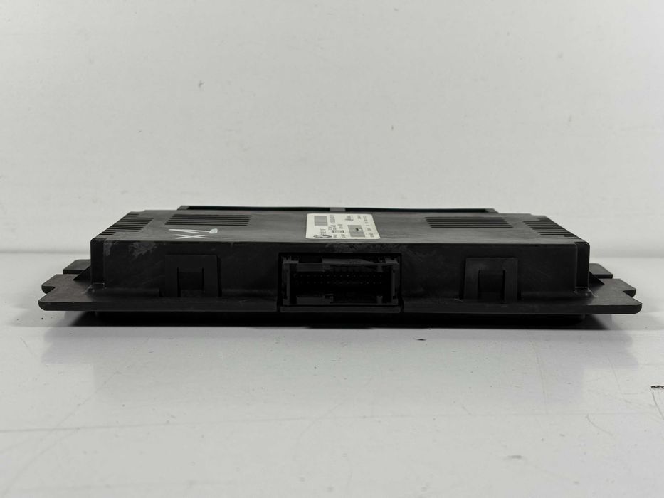 Комфорт Модул БМВ Х1 ОЕМ: 6135 9224593 - 01 Komfort Modul BMW X1 OEM: 6135 9224593 - 01
