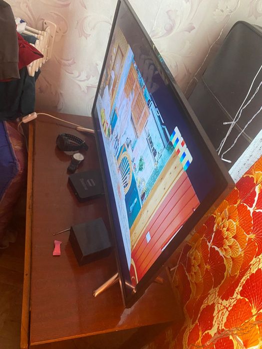 Продам телевизор