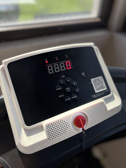 Bandă de alergat electrică FitTronic D2000