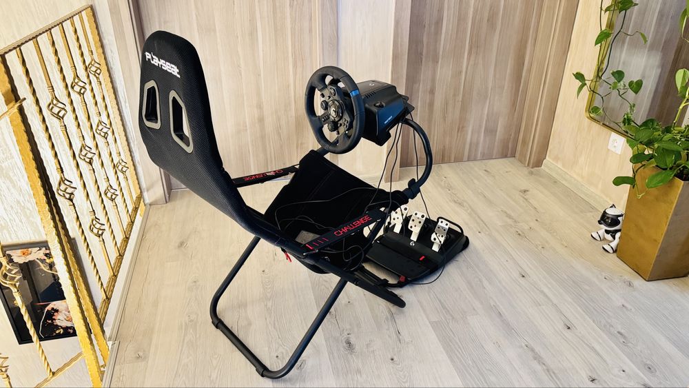 Logitech G923 TrueForce + Playseat Challenge | Stare impecabilă