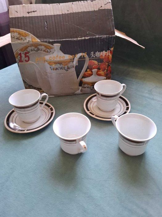 Чайно-кофейный сервиз на 15 предметов