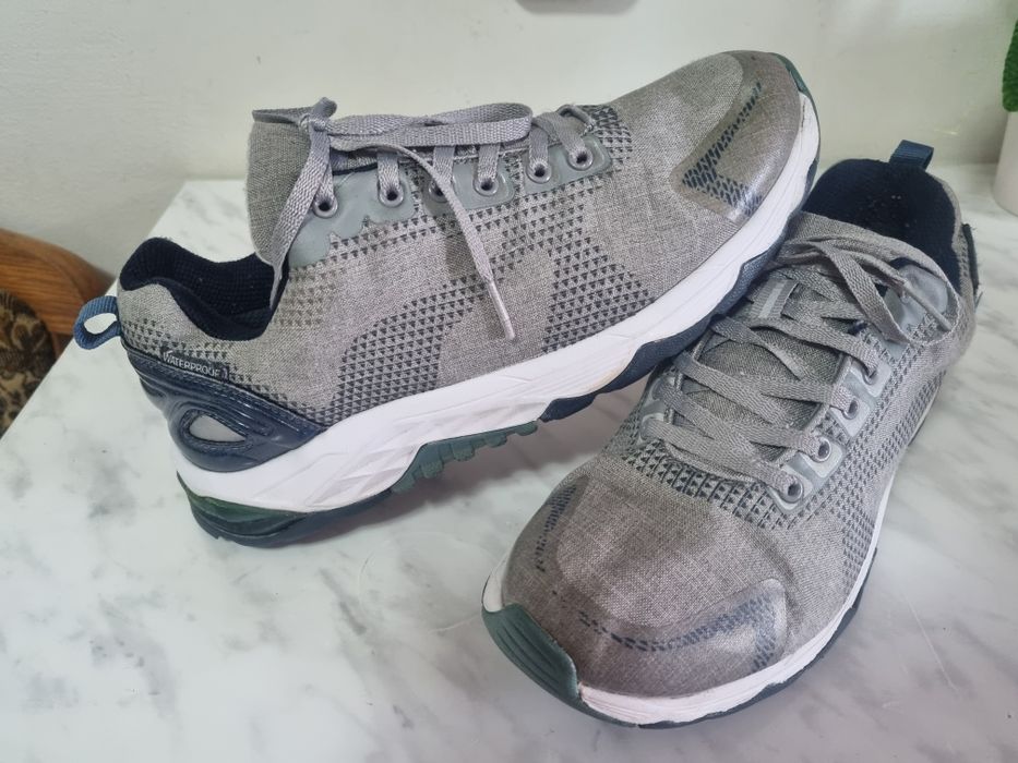 Adidasi de alergare Crivit