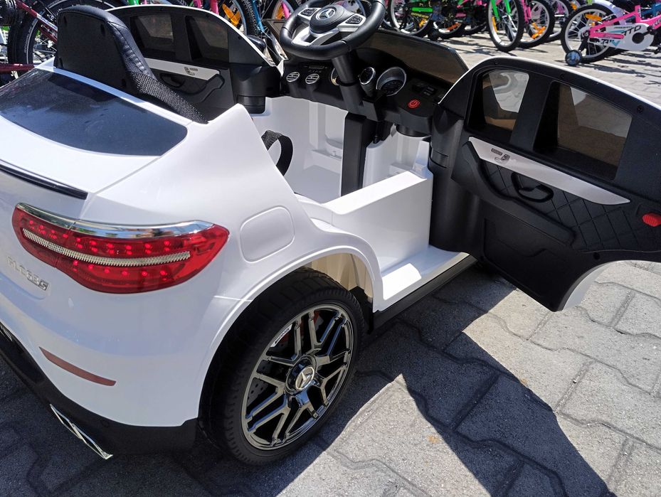 MERCEDES Акумулаторен джип GLC63 бял QLS 5688