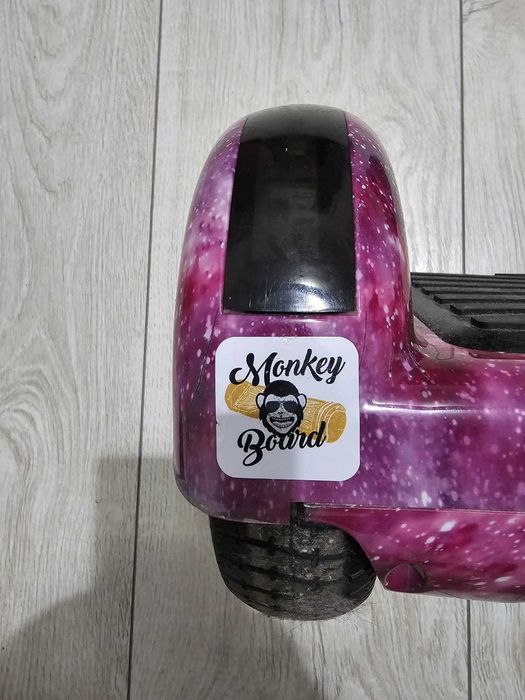 Hoverboard Monkey
