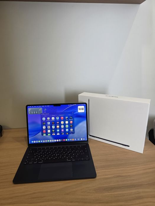 MacBook Air M2, 8 GB, 256 GB