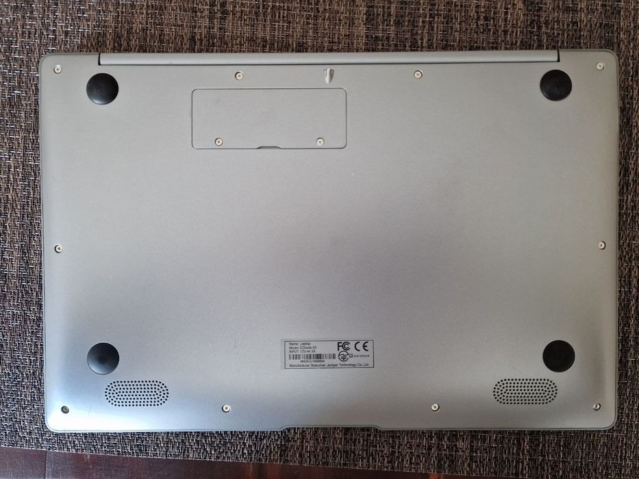 Лаптоп Jumper  EZbook S5 + чанта