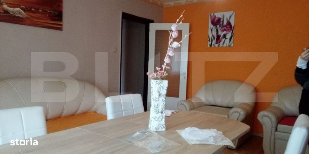 Apartament 2 camere de vanzare, 52.59 mp, Municipiul Carei