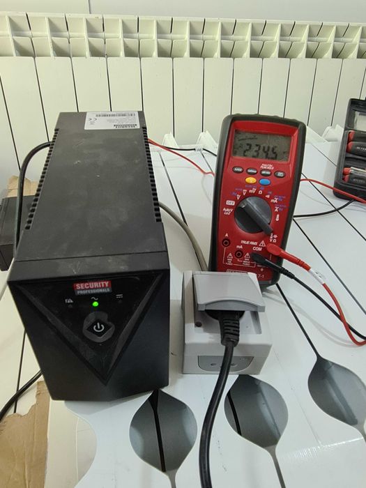 UPS устройство 850VA/500W Security Professionals