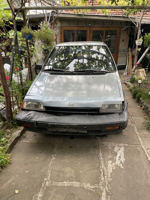 HONDA CIVIC SHUTTLE 4 WD 1986г  ГАЗ на последните снимки е донор в дви