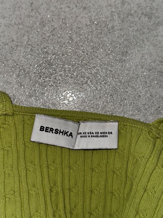 Зелен топ/потник xs от bershka