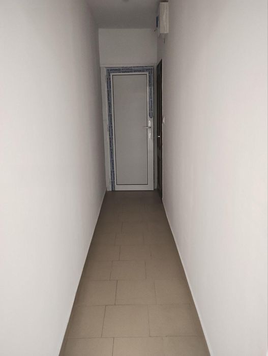 Дава се под наем Магазин в Бургас, Възраждане - 45 кв.м за 357 € - Снимка #2