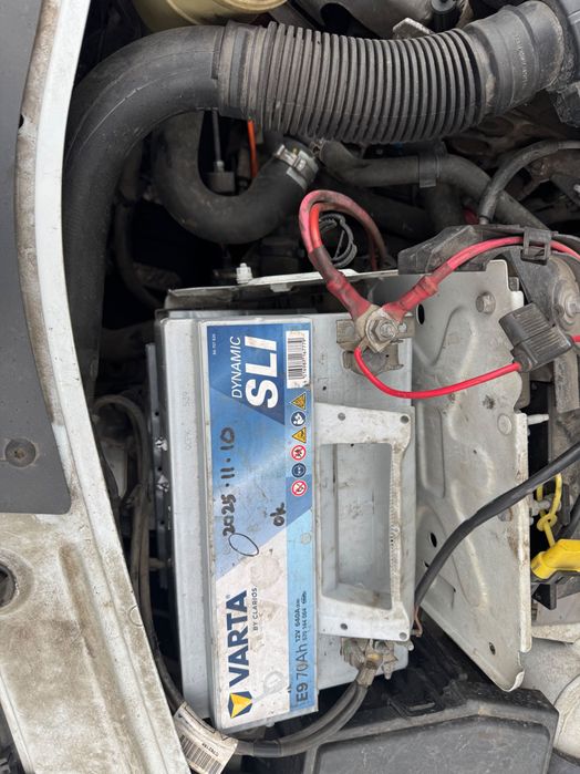 Baterie acumulator AGM varta 105 A 90 A Rombat 62A