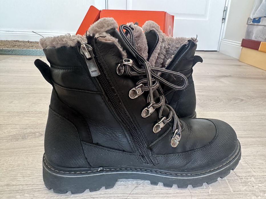 Ботинки на мальчика, 36-37 размер