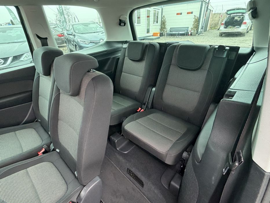 VW Sharan 2.0 Diesel an 2011 Automata 7 Locurii=Posibilitate rate=