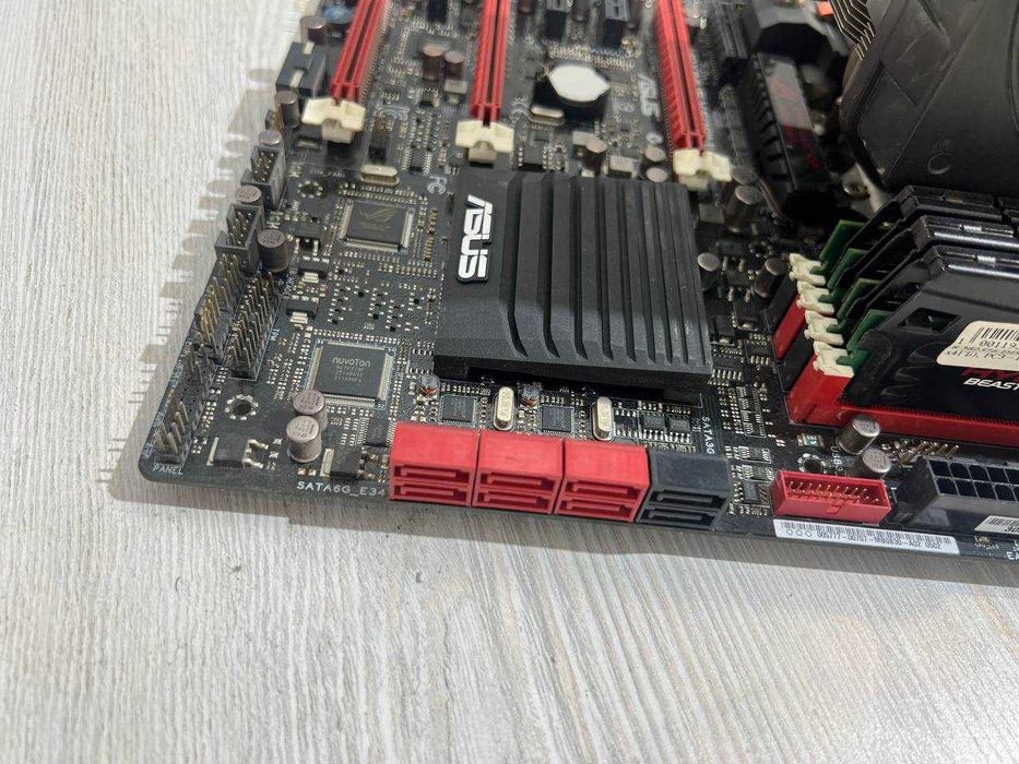 Комплект Asus Z77 Maximus + i7-3770K + 16GB DDR3