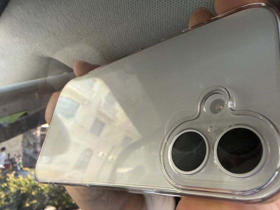 iPhone 17 white sim 256