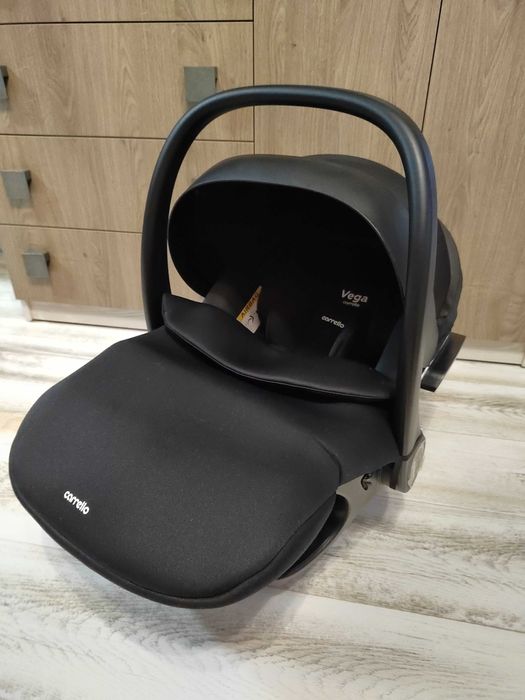 Кошница за бебе за автомобил isofix