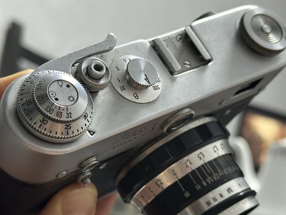 Фотоаппарат СССР пленочный ФЭД 3