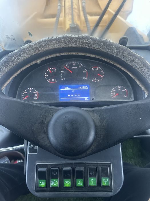 Продам погрузчик