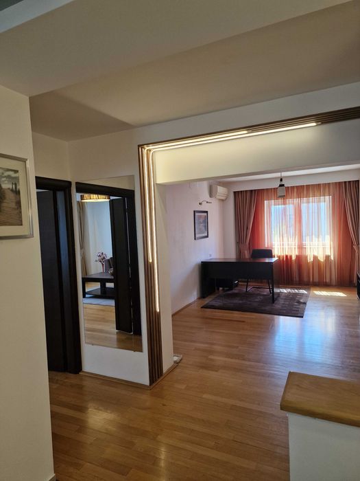 Inchiriez Ap 4 camere Centru Civic, Decebal