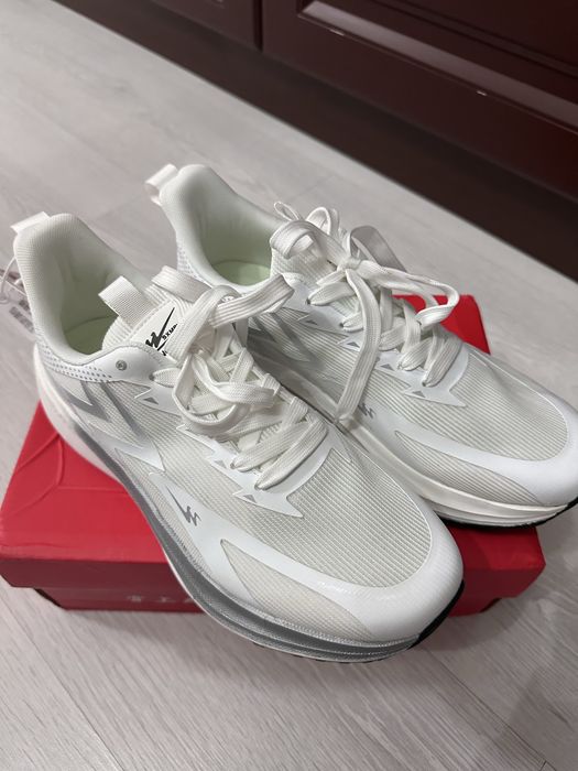 Кроссовки для бега, для фитнеса