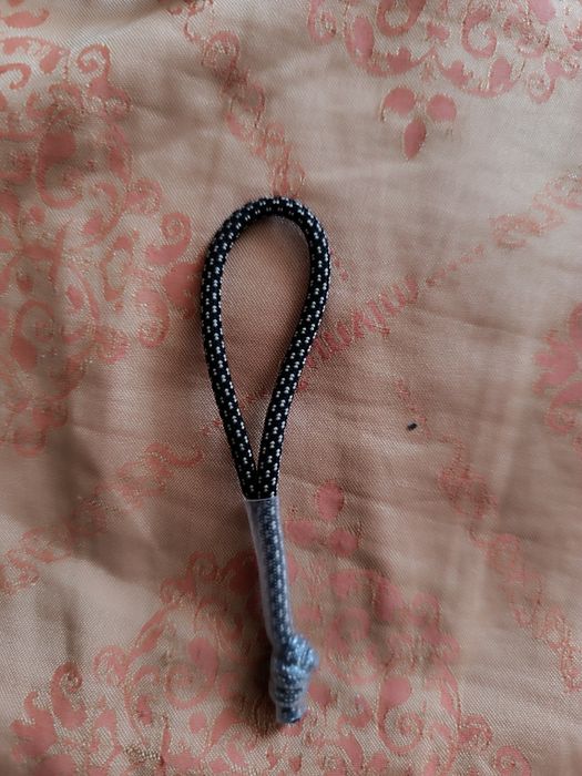 Зипперы там ещё сумка есть