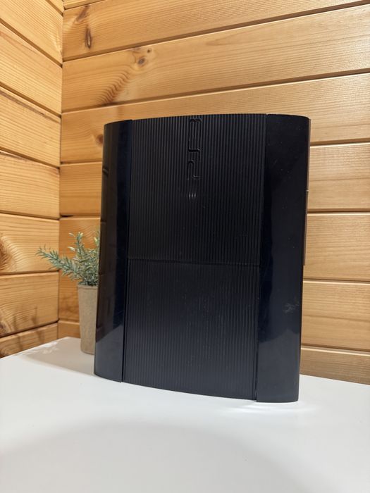 PS3 Super Slim с игри