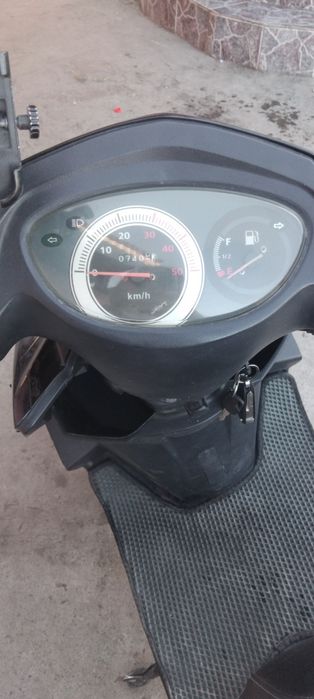 Продам мопед с документами