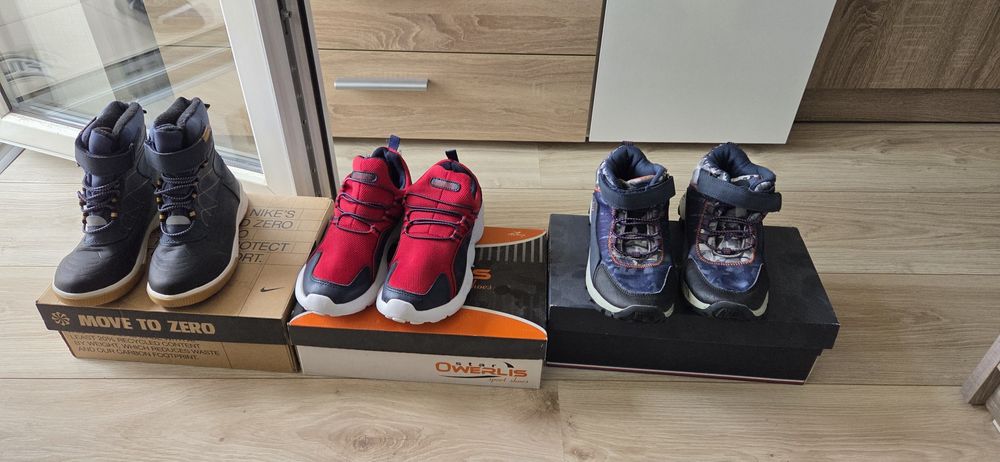 Обувки за момче 35 и 36 номер