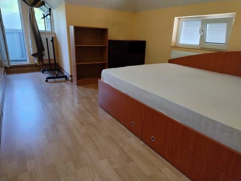PF, 3 camere, Gara - Market Arcu, centrala proprie