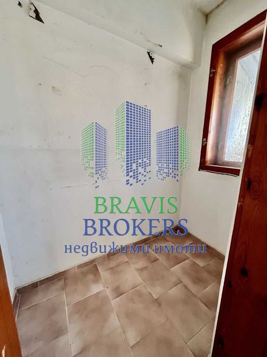 Продава се Четиристаен апартамент в Варна, Център - 123 кв.м за 1748 €/кв.м - Снимка #9