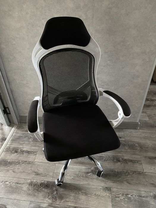 Кресло офисное сетчатое