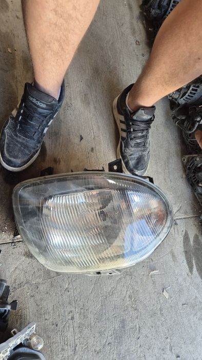 Десен Фар за  Citroen picasso 1999-2005