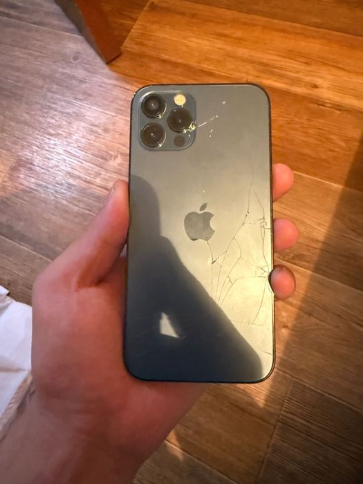 Айфон 12про памит 512 акб 76 хароши