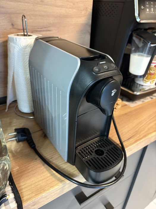 Продавам Кафемашина Tchibo Cafissimo Pure+