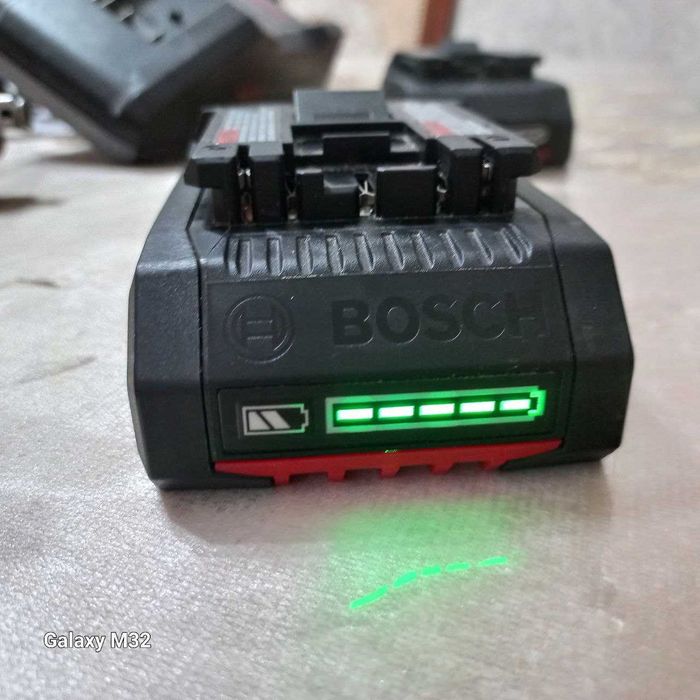 Original BOSCH CORE 18V 4Ah Оригинал Батарея Аккумулятор BOSCH 18V 4ач