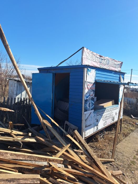 Ларёк на колесах прицеп