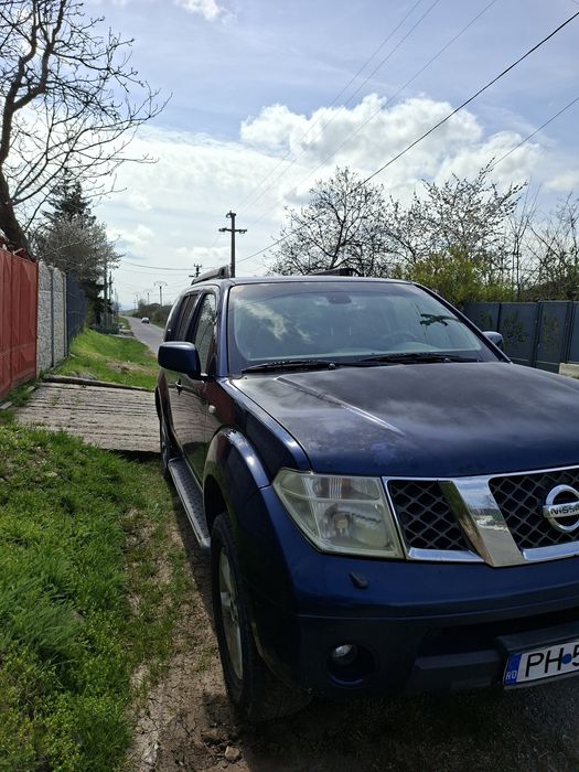Nissan pathfinder